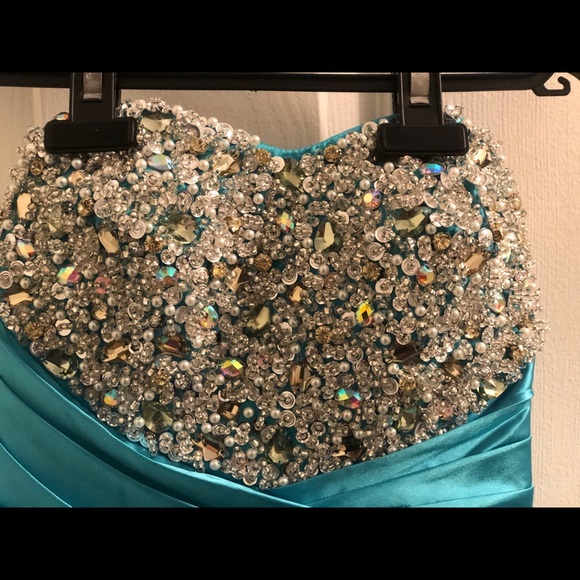 Turquoise silk and tulle short formal/prom dress - Picture 3 of 6